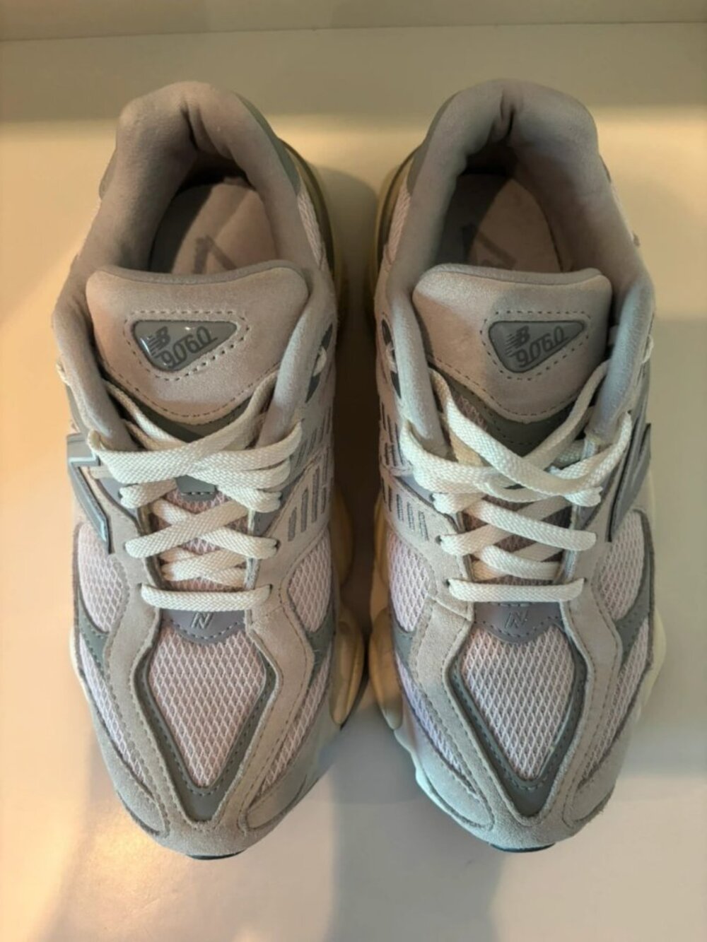 New Balance 9060 Grey Sneakers Women's US 7 / Men's US 5.5 - Picture 3 of 7